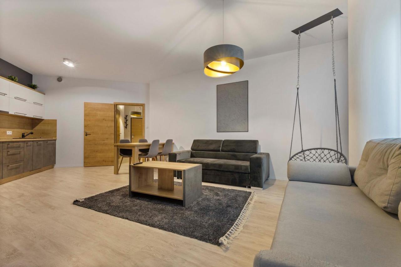 Apartmán Lam Anthracite W Ac & Balcony Bratislava Exteriér fotografie