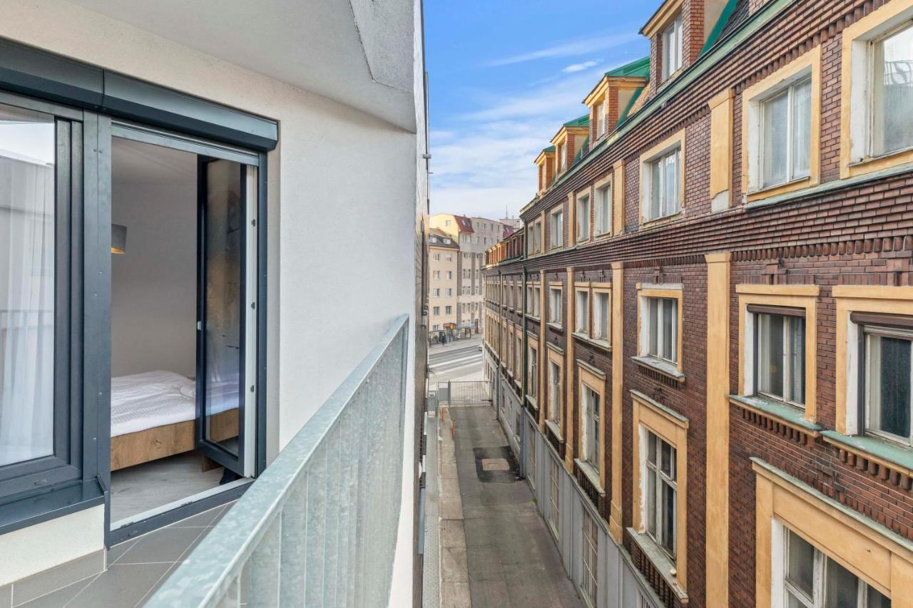 Apartmán Lam Anthracite W Ac & Balcony Bratislava Exteriér fotografie